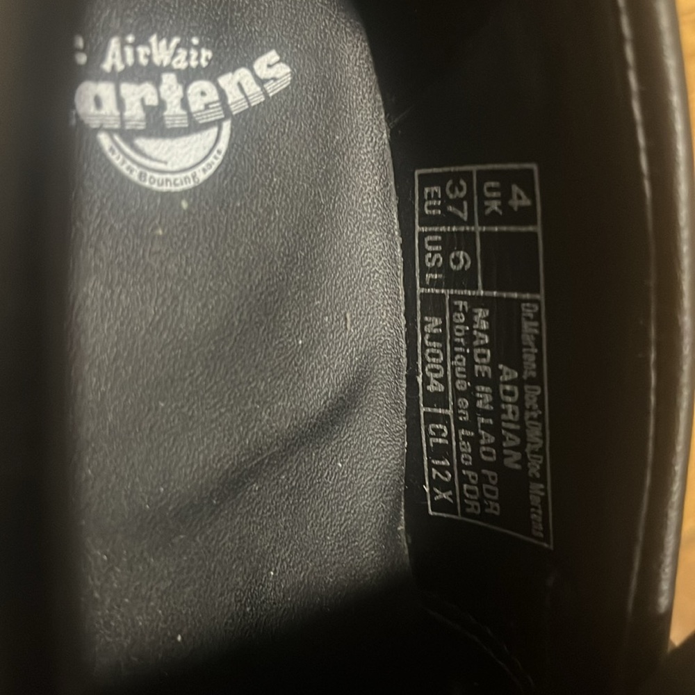 Dr Martens Adrian Tassel Loafer Size 6 (UK 4, EU 37). Barely worn! - Picture 4 of 4
